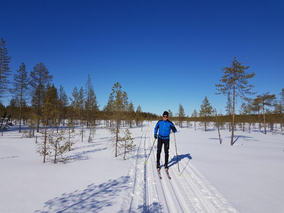 Huvila Eraemaajaerven Rannalla Taivalkoskella Jokijärvi Exterior foto