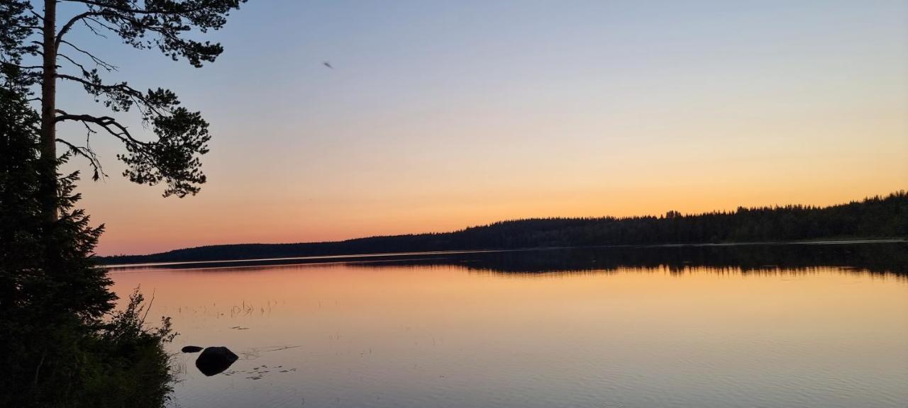 Huvila Eraemaajaerven Rannalla Taivalkoskella Jokijärvi Exterior foto