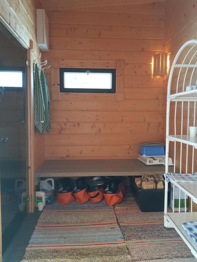 Huvila Eraemaajaerven Rannalla Taivalkoskella Jokijärvi Exterior foto